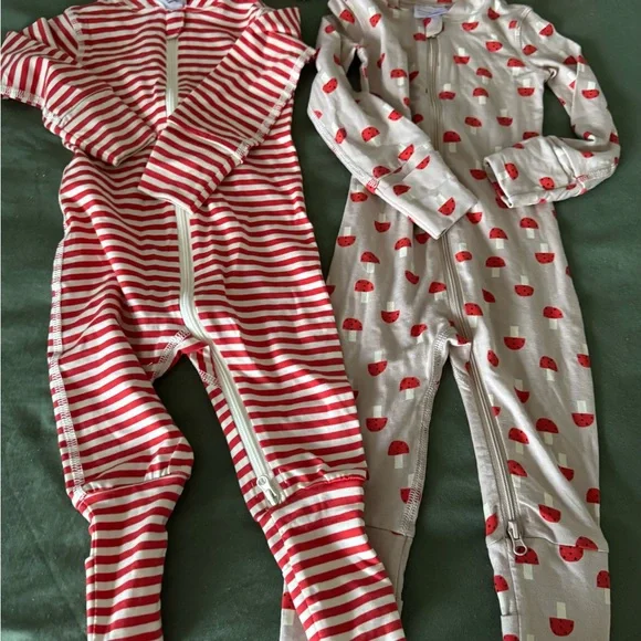2 Hanna Andersson PJs with hats